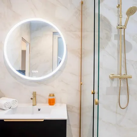 Entire Paris, 3rd Floor With Elevator Apartmán