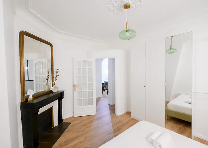 Entire Paris, 3rd Floor With Elevator Παρίσι