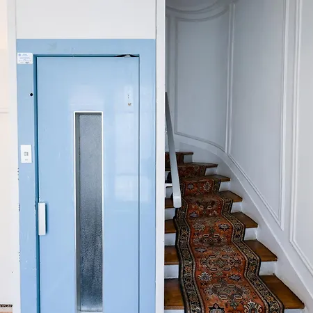 Entire Paris, 3rd Floor With Elevator Lägenhet *